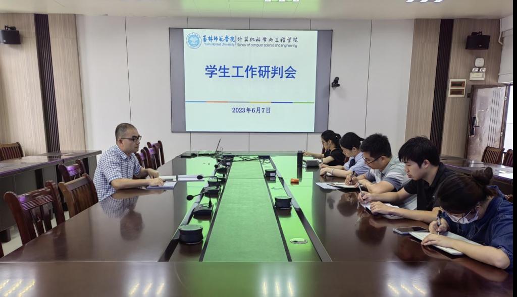 医生掀开奶罩边躁边狠狠躁视频