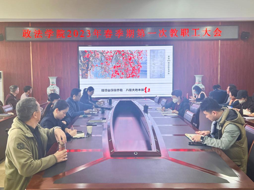 医生掀开奶罩边躁边狠狠躁视频