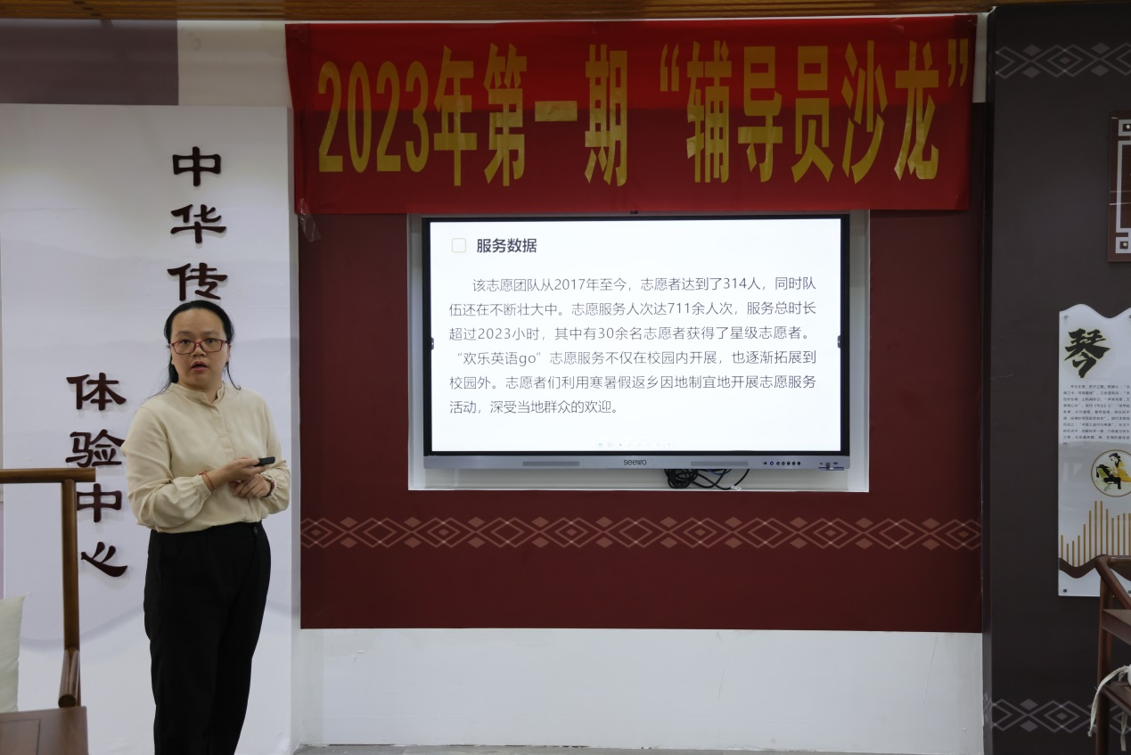 医生掀开奶罩边躁边狠狠躁视频