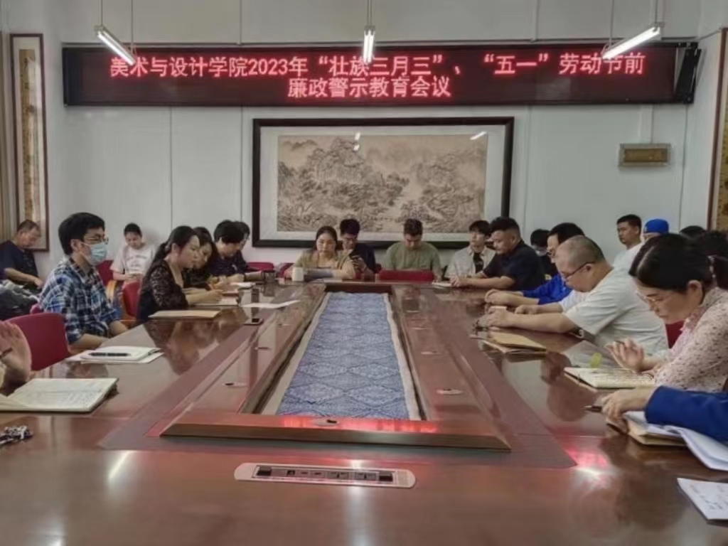 医生掀开奶罩边躁边狠狠躁视频