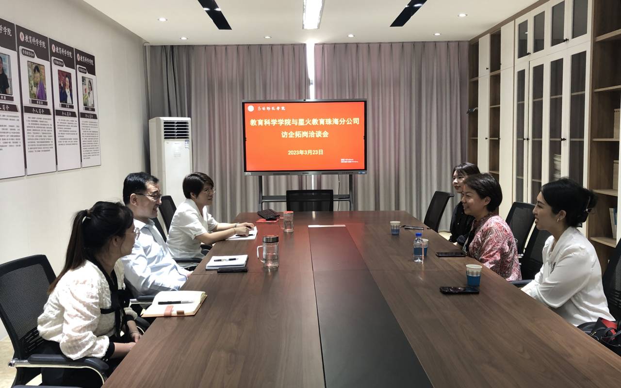 医生掀开奶罩边躁边狠狠躁视频