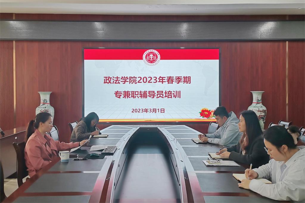 医生掀开奶罩边躁边狠狠躁视频